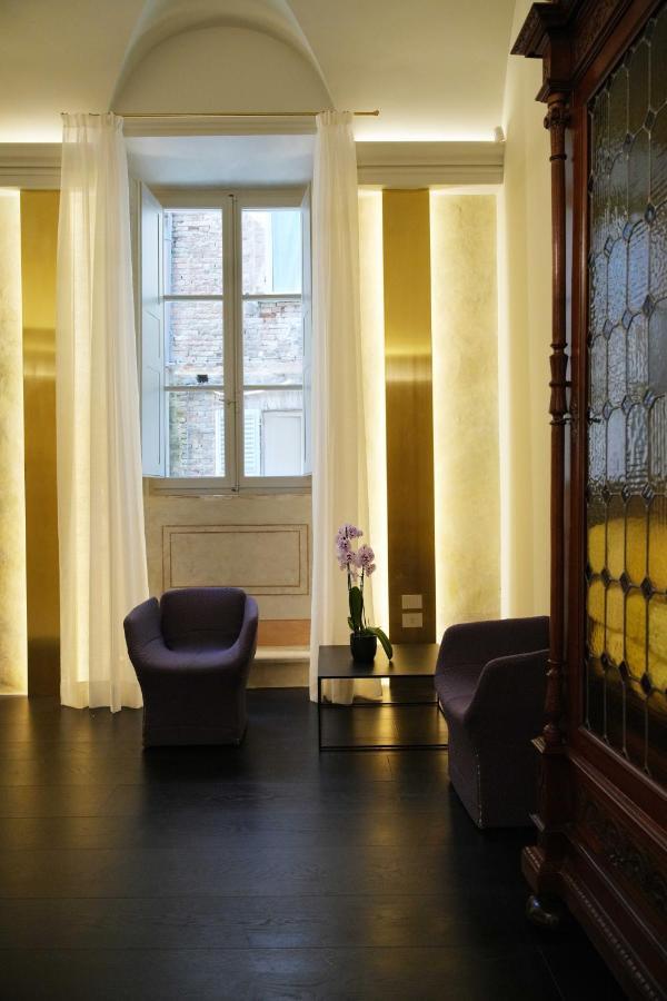 Palazzo Giusti Suites And Spa Urbino Extérieur photo